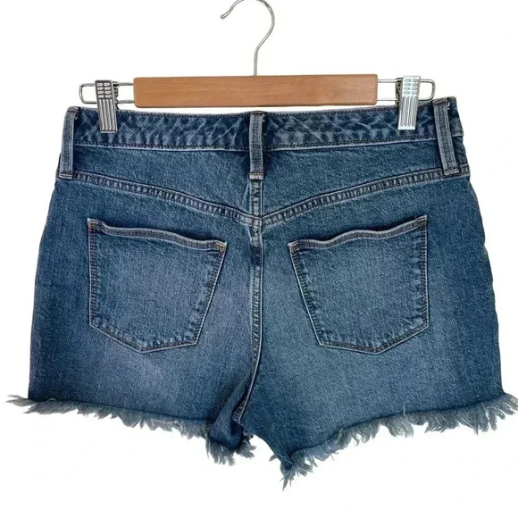 Women’s Jean Shorts, Size 28, good condition ! - Picture 2 of 2